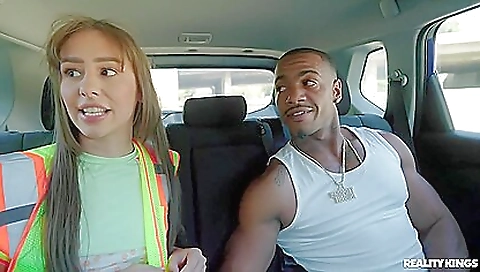 Spanish slut loves to fuck fest