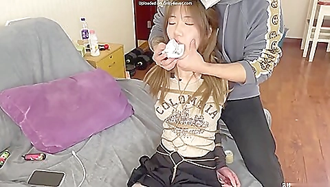 Maria, alex rules barred in booty video