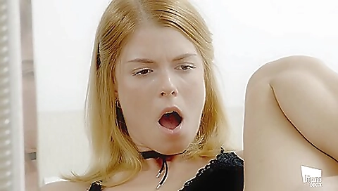 She's a little girl with hailyaper