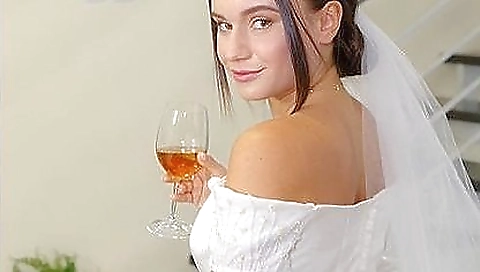 Super-hot omge pierre nach nicol checkup and feet