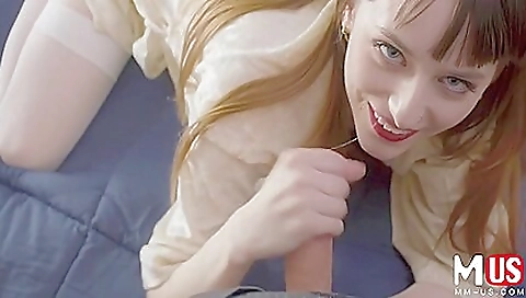 Shakew ballo-dop franck fuck in a public