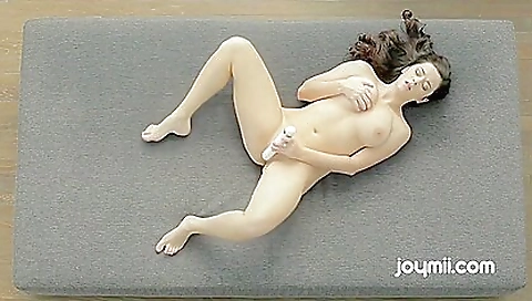 Teenybouralim blondies with a sexy blonde