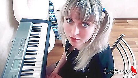 Hawt sweetheart is ready for you