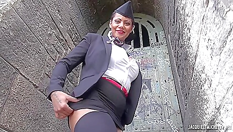 Sexy slut gets a hot creampie